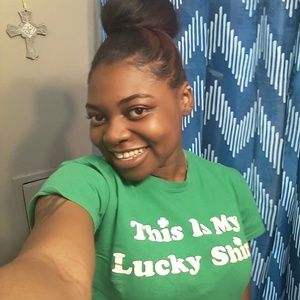 Meet your Posher, Kara